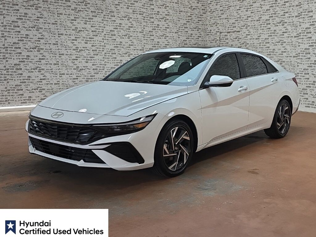 Certified 2025 Hyundai Elantra SEL Convenience Sedan