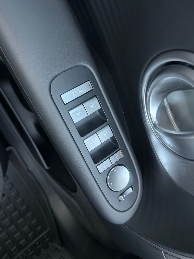 2026 Hyundai IONIQ 9 SE - Photo 28