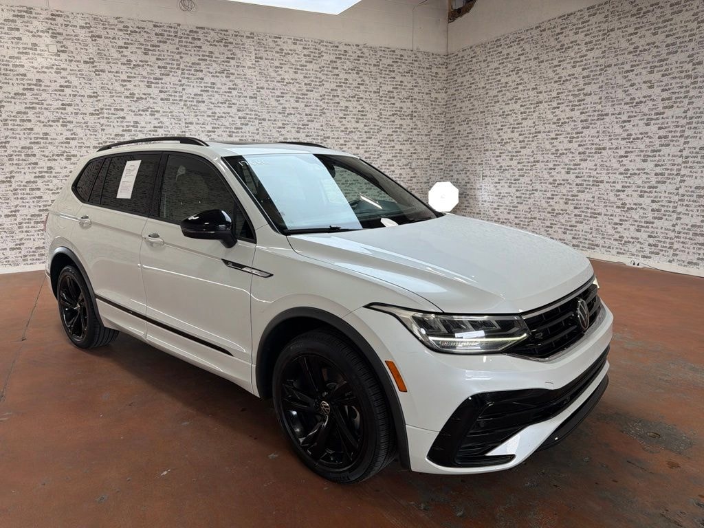 Used 2024 Volkswagen Tiguan 2.0T SE R-Line Black SUV