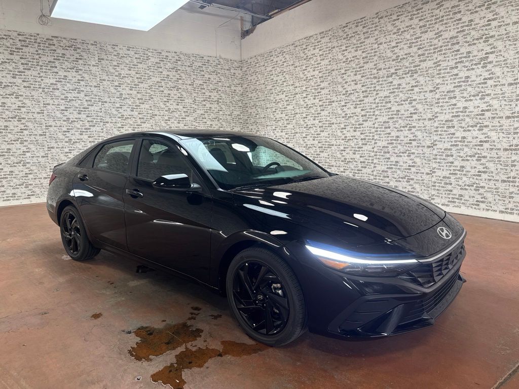 New 2026 Hyundai Elantra SEL Sport