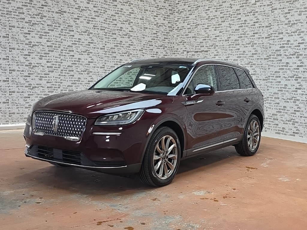 2020 Lincoln Corsair Standard photo 3