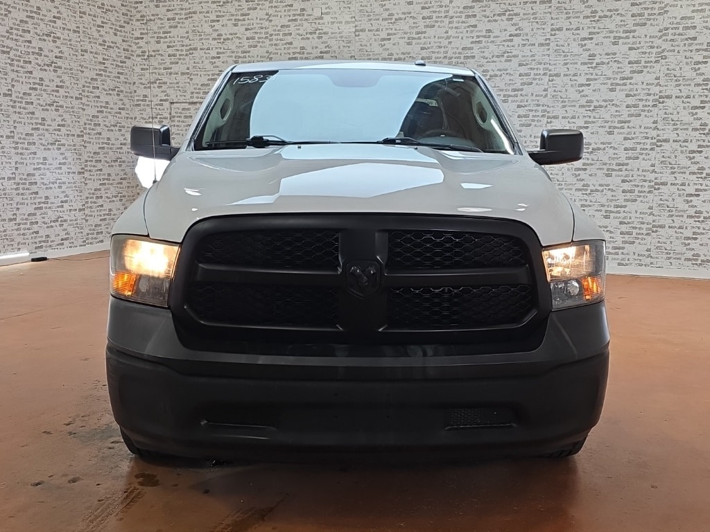 2021 Ram 1500 Classic Tradesman photo 2