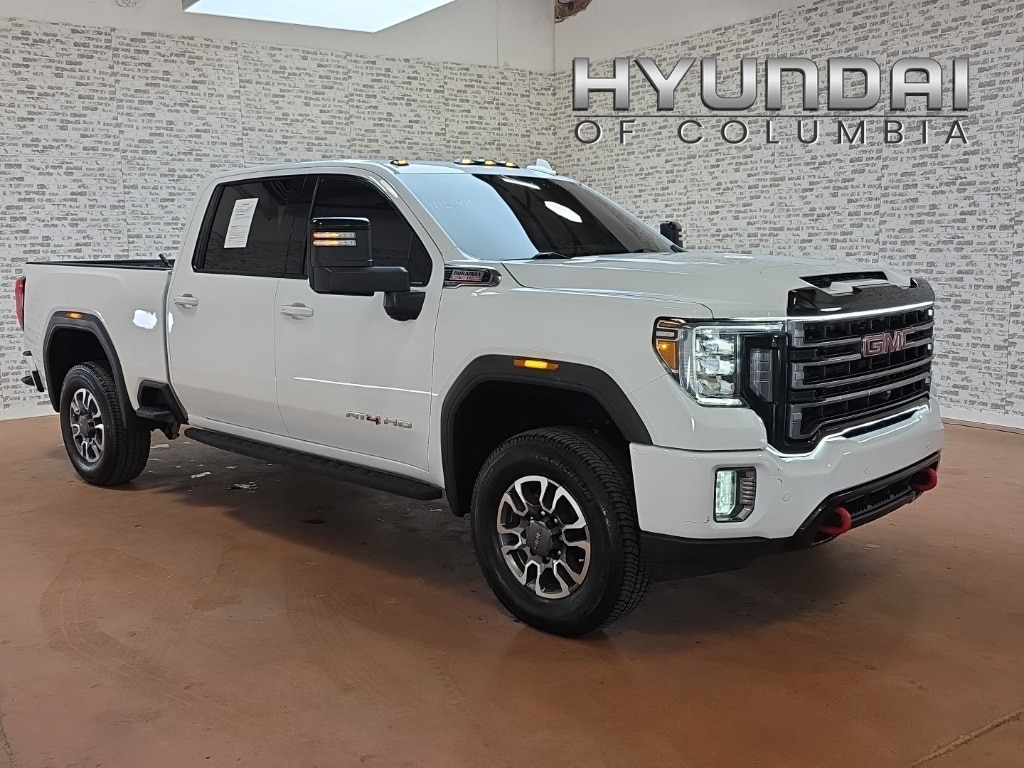 2022 GMC Sierra 2500HD AT4's photo