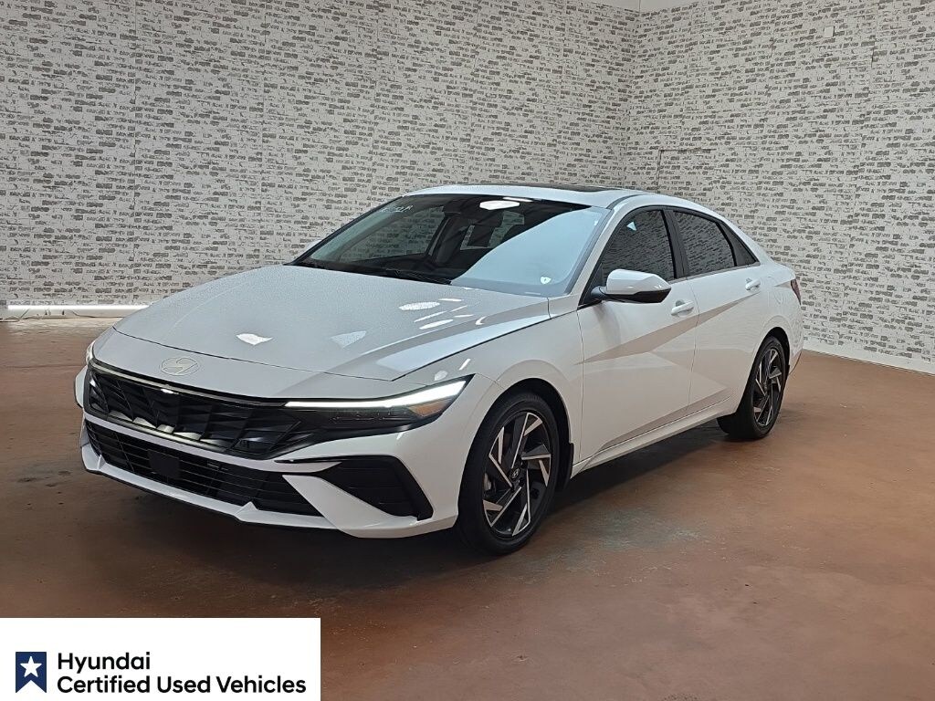 Certified 2025 Hyundai Elantra Limited Sedan