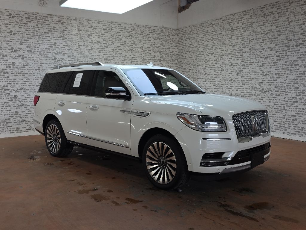 2020 Lincoln Navigator Reserve 4WD's photo