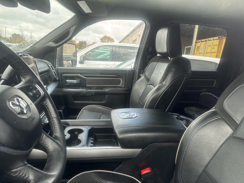 2024 Ram 2500 Laramie photo 2