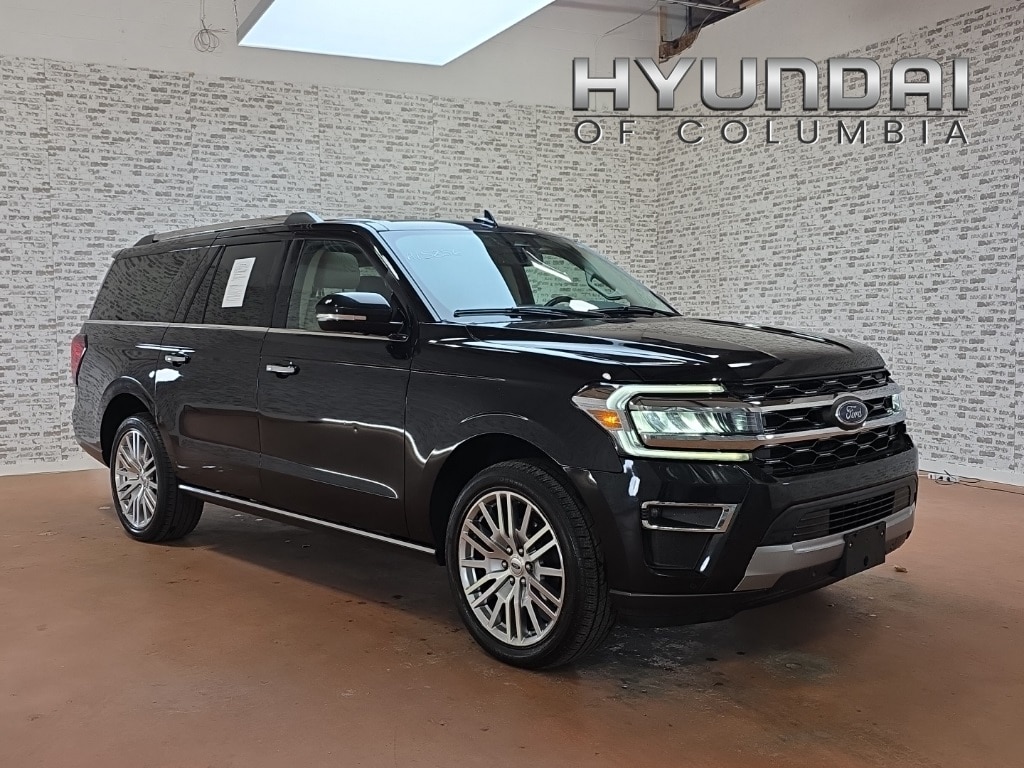 2024 Ford Expedition Limited's photo