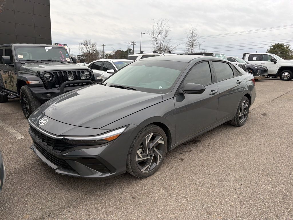 2025 Hyundai Elantra SEL
