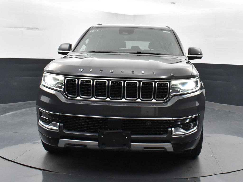 2024 Jeep Wagoneer L Series II photo 2