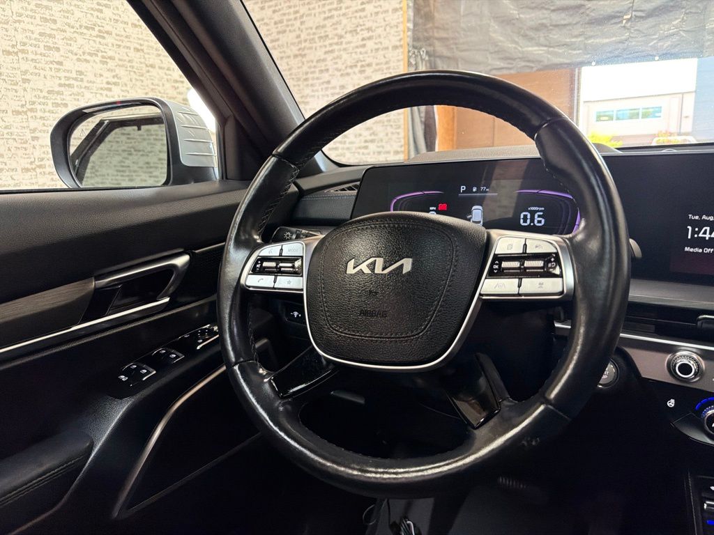 Photo 19