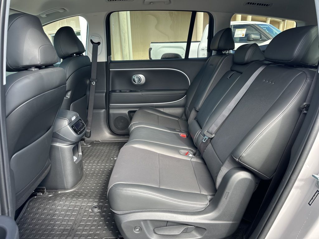 2026 Hyundai IONIQ 9 SEL - Photo 16