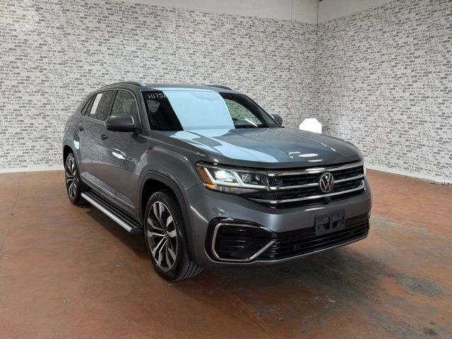 2020 Volkswagen Atlas Cross Sport 3.6L V6 SEL Premium R-Line 4MOTION's photo