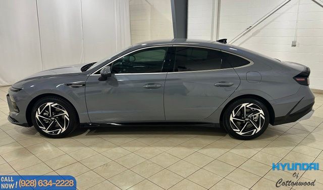 2026 Hyundai Sonata SEL - Photo 2
