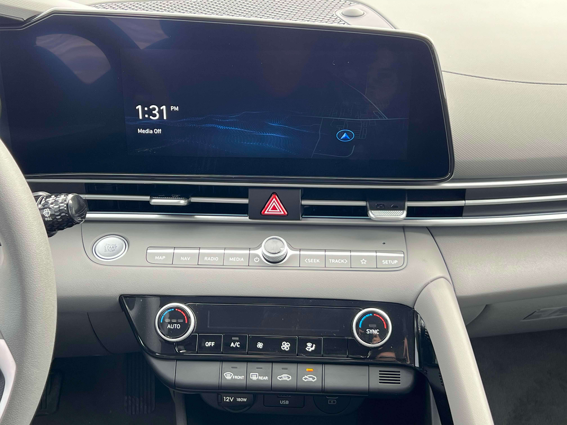 2025 Hyundai Elantra Blue - Photo 19