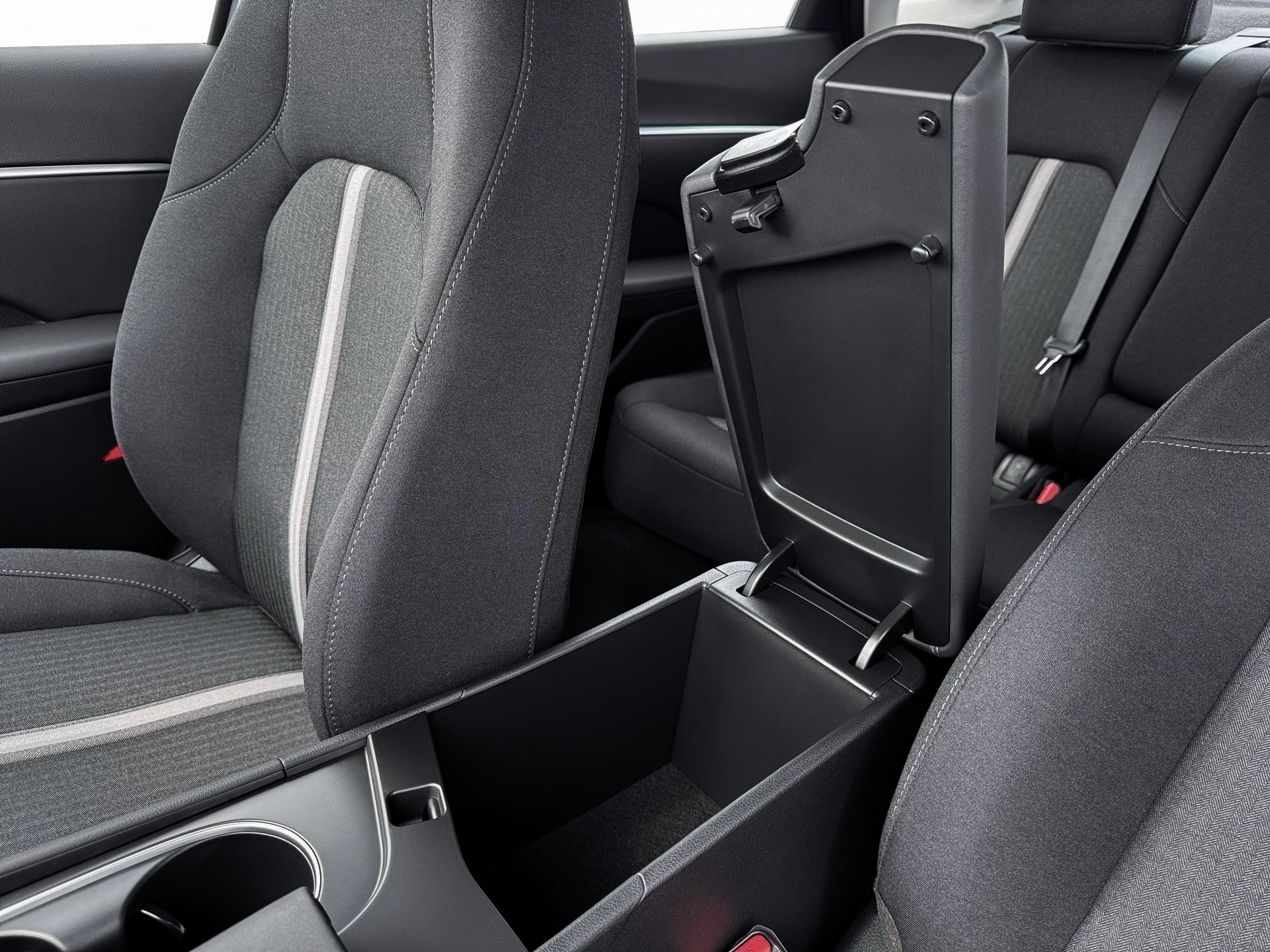 2026 Hyundai Sonata SEL - Photo 18