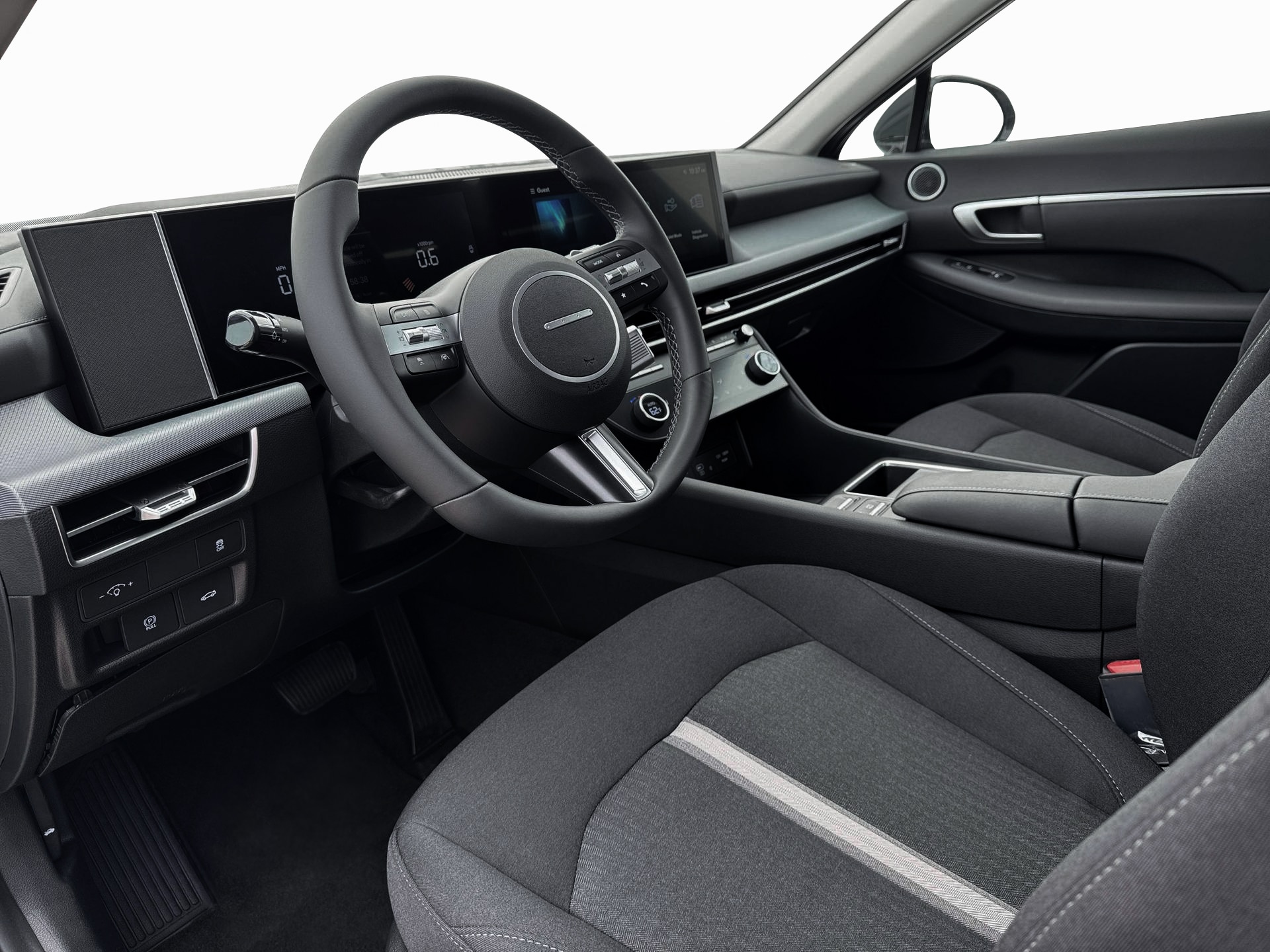 2026 Hyundai Sonata SEL - Photo 14