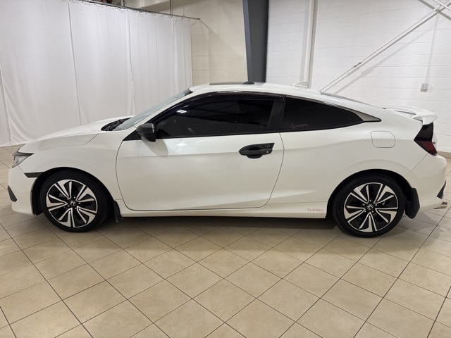 Used 2018 Honda Civic EX-T with VIN 2HGFC3A31JH351171 for sale in Cottonwood, AZ