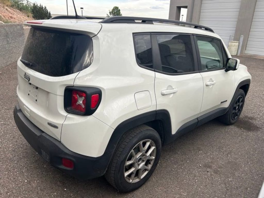 Used 2021 Jeep Renegade Latitude SUV