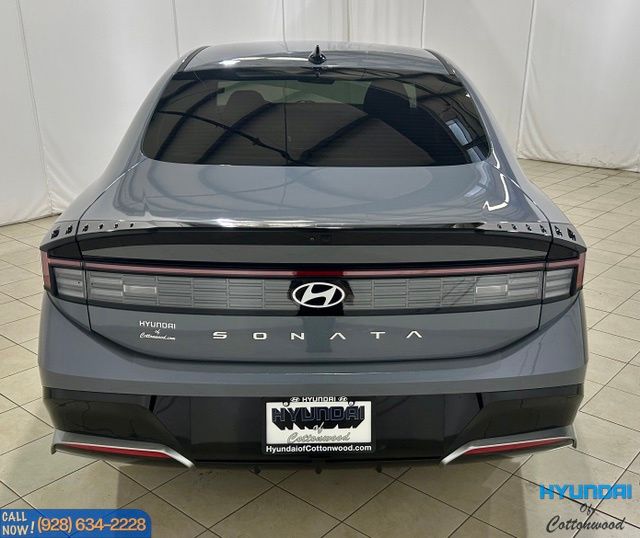 2026 Hyundai Sonata SEL - Photo 4