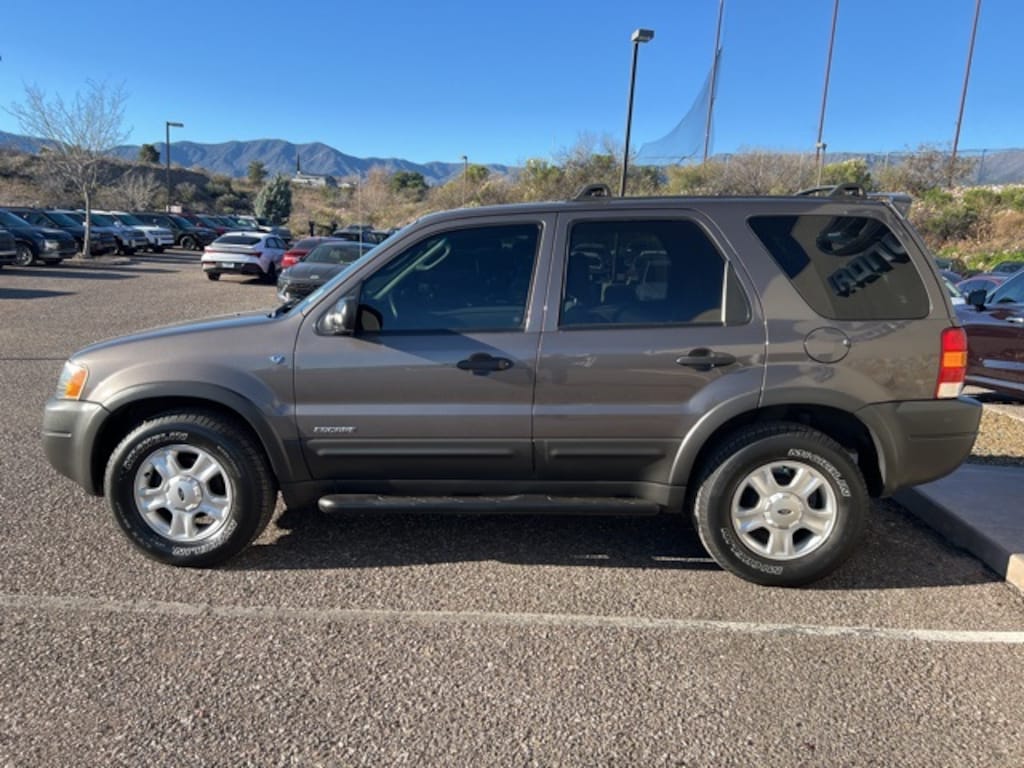 Used 2002 Ford Escape SUV