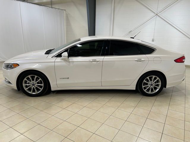 Used 2017 Ford Fusion Hybrid SE with VIN 3FA6P0LU4HR206833 for sale in Cottonwood, AZ