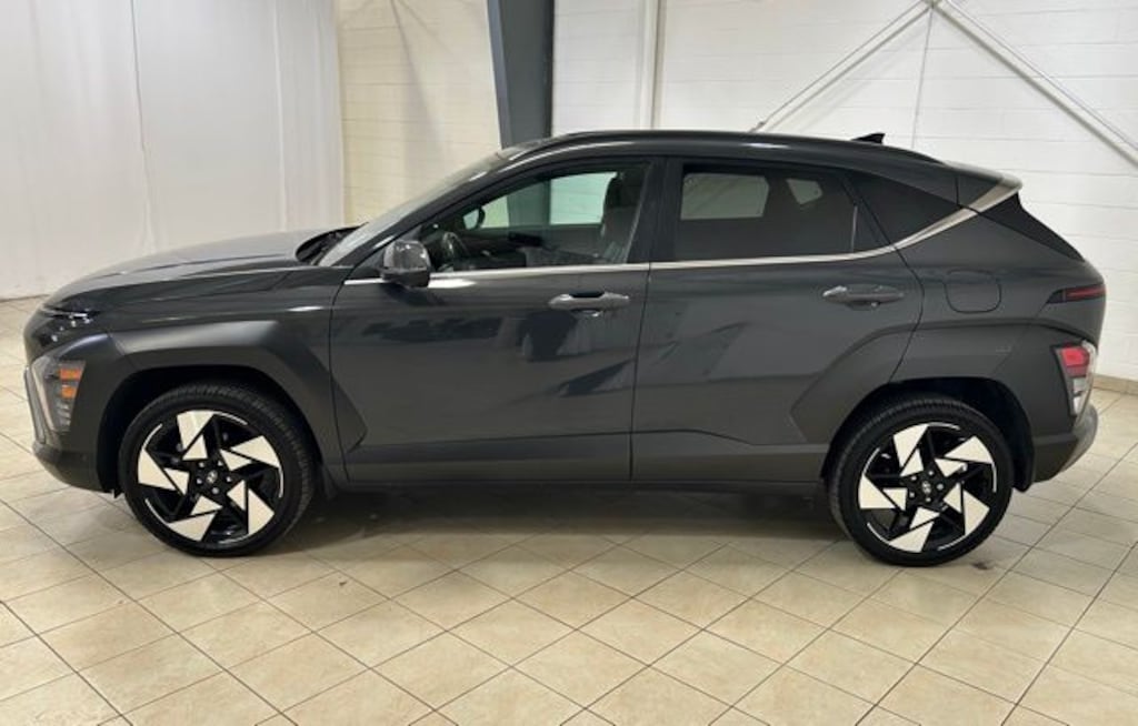 Used 2024 Hyundai Kona Limited SUV