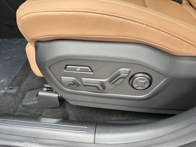 2027 Hyundai Santa Fe Calligraphy - Photo 14