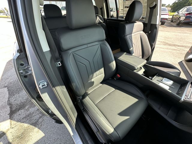 2027 Hyundai Santa Fe XRT - Photo 27