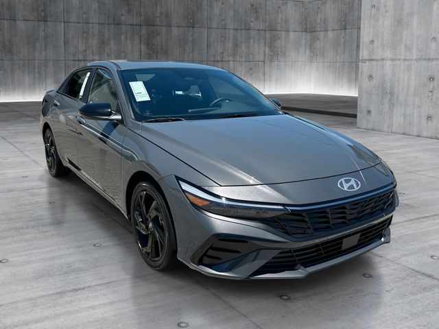 2026 Hyundai Elantra 2.0 SEL Sport Premium's photo