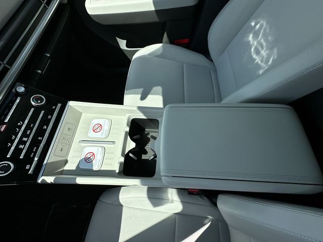 2027 Hyundai Santa Fe SE - Photo 21