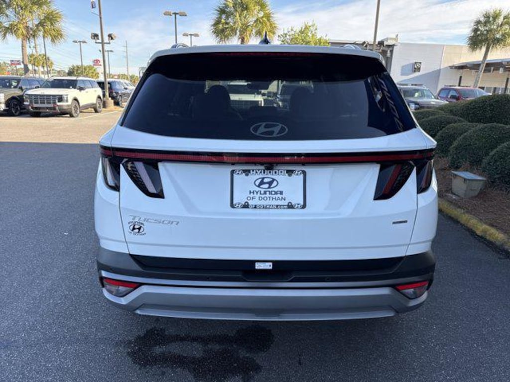 New 2026 Hyundai Tucson Limited AWD SUV