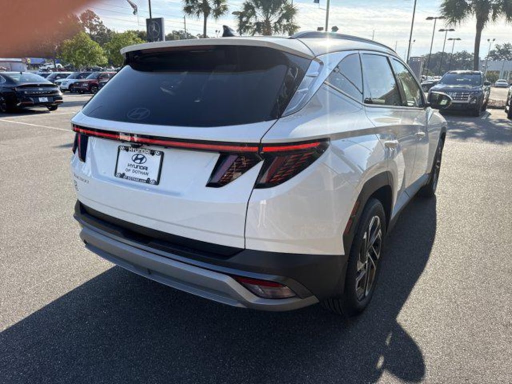 New 2026 Hyundai Tucson Limited FWD SUV