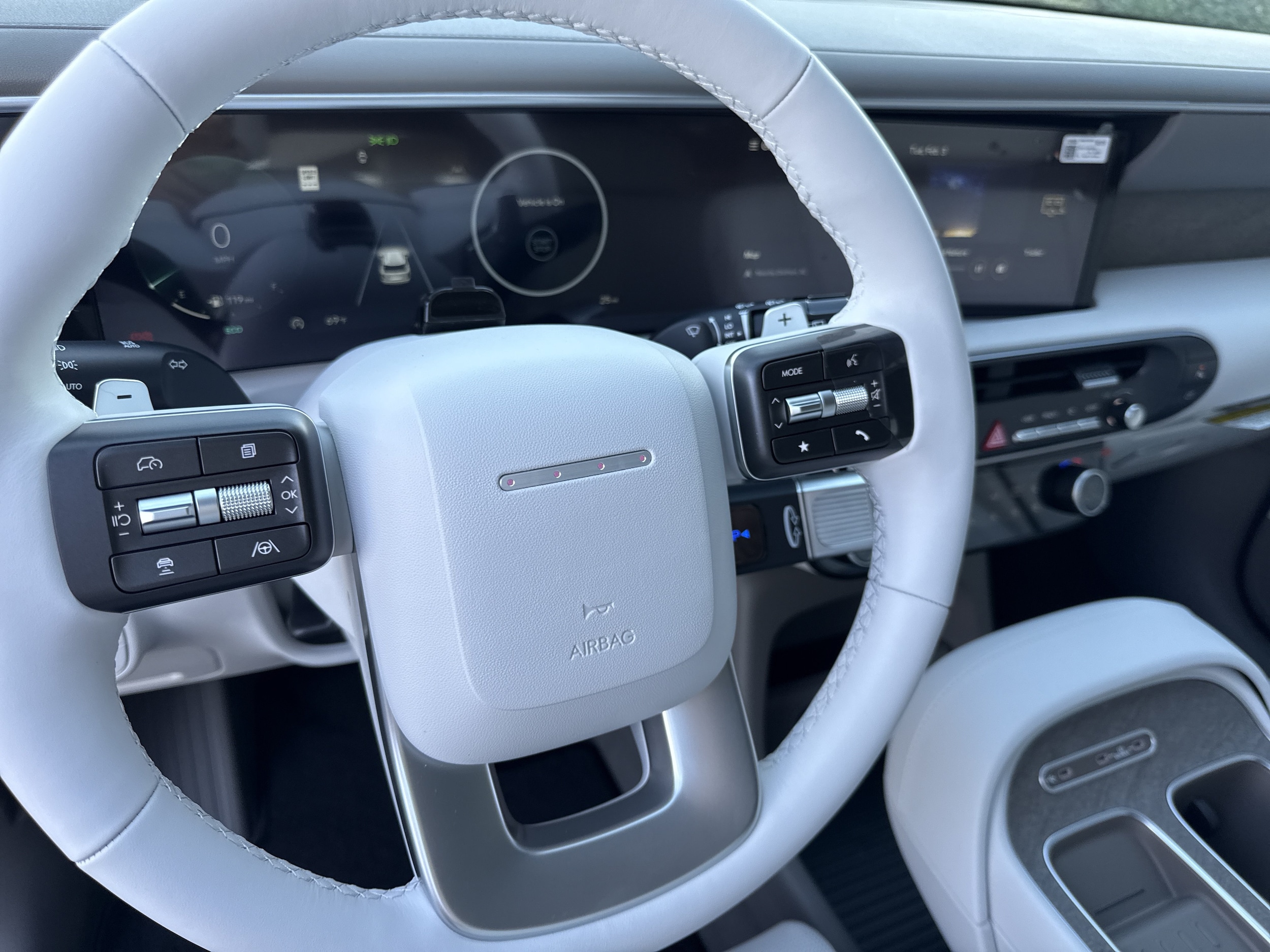 2026 Hyundai Palisade Limited - Photo 8