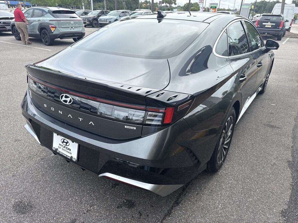 New 2026 Hyundai Sonata Hybrid Limited Sedan