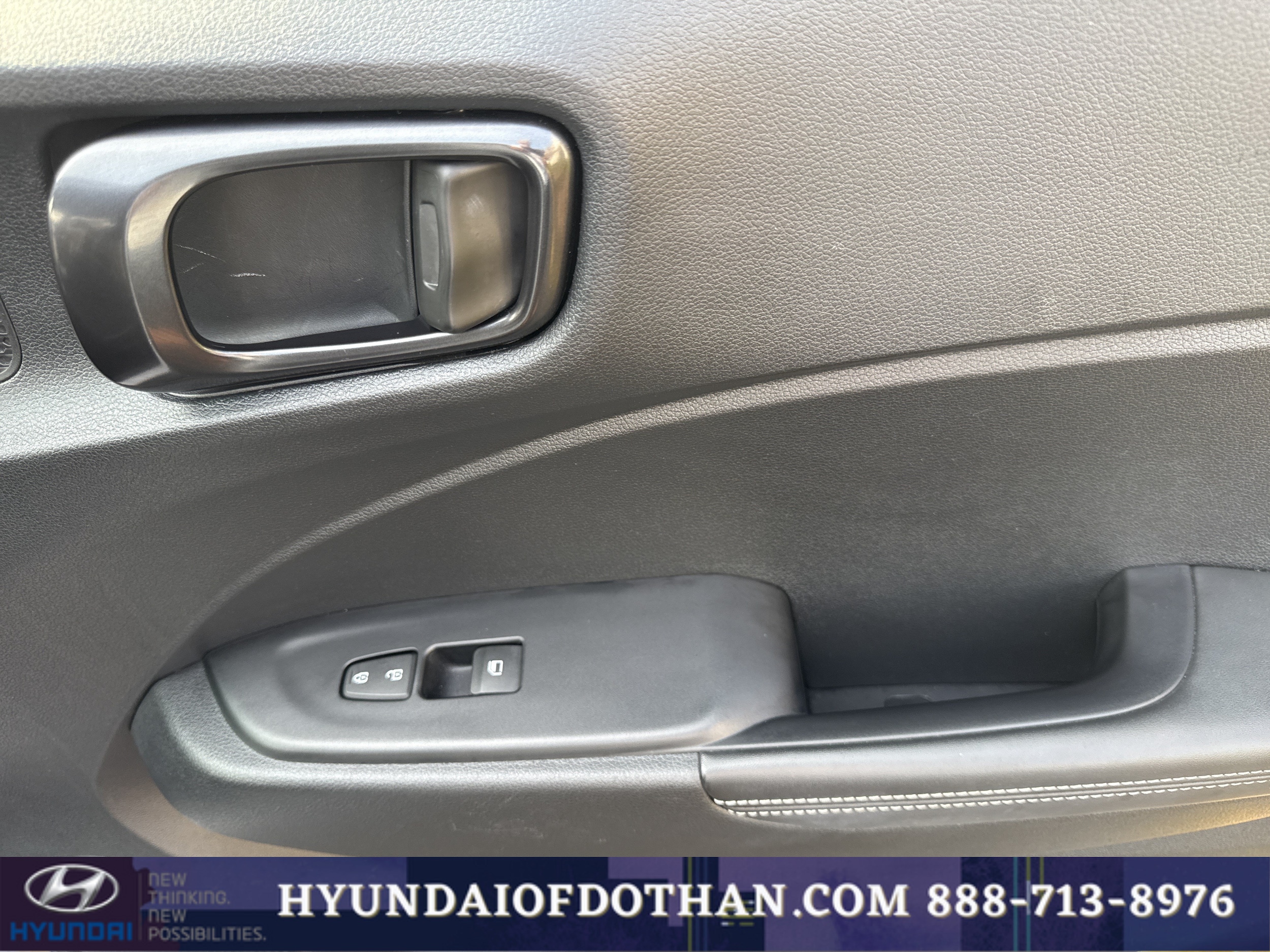 2022 Hyundai Venue Limited - Photo 16
