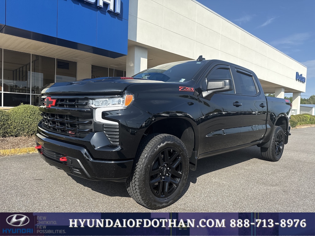 Used 2025 Chevrolet Silverado 1500 LT Trail Boss Truck Crew Cab
