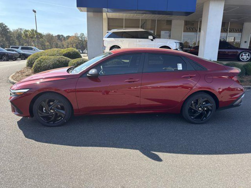 New 2026 Hyundai Elantra SEL Sport Sedan