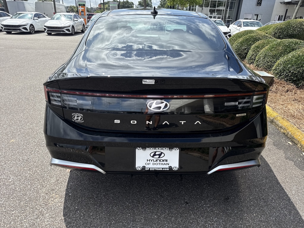 New 2026 Hyundai Sonata Hybrid Limited Sedan