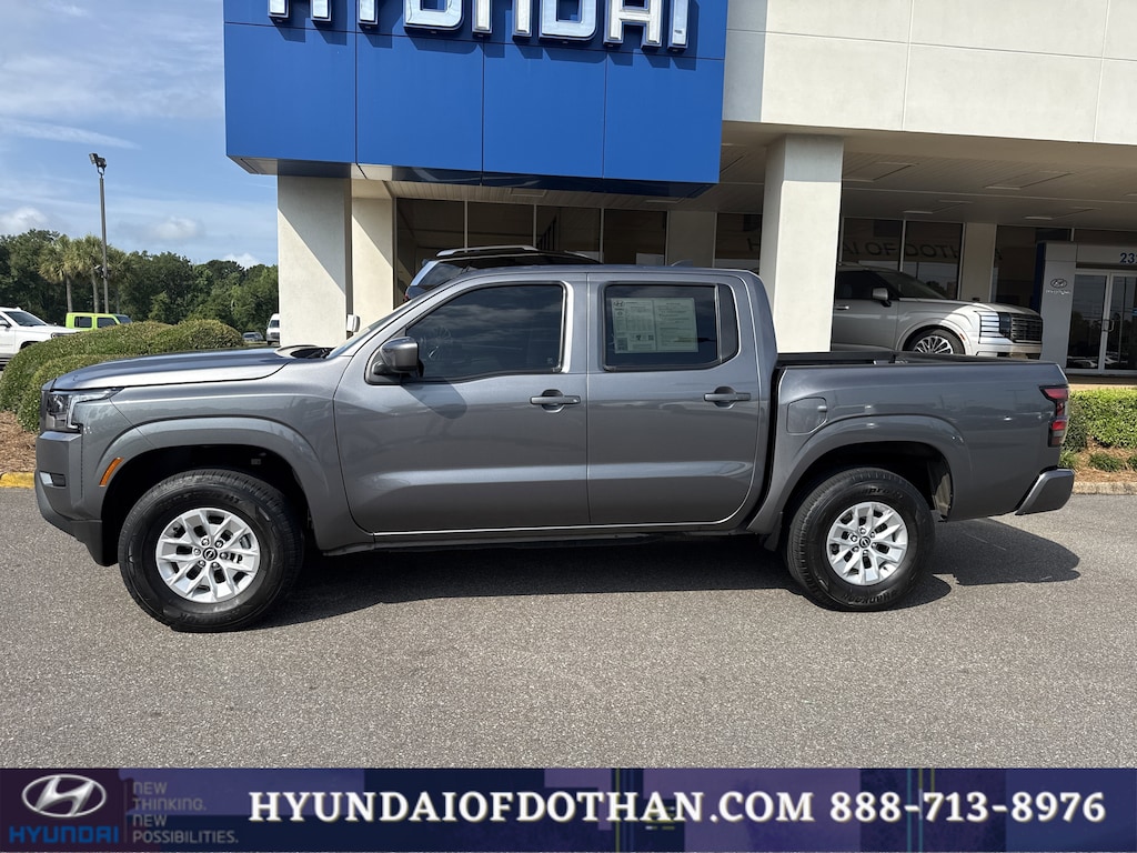 Used 2024 Nissan Frontier SV Truck Crew Cab