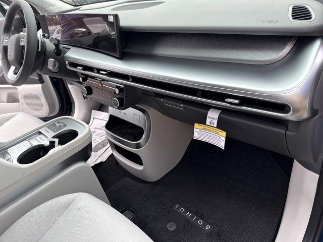 2026 Hyundai IONIQ 9 S - Photo 16