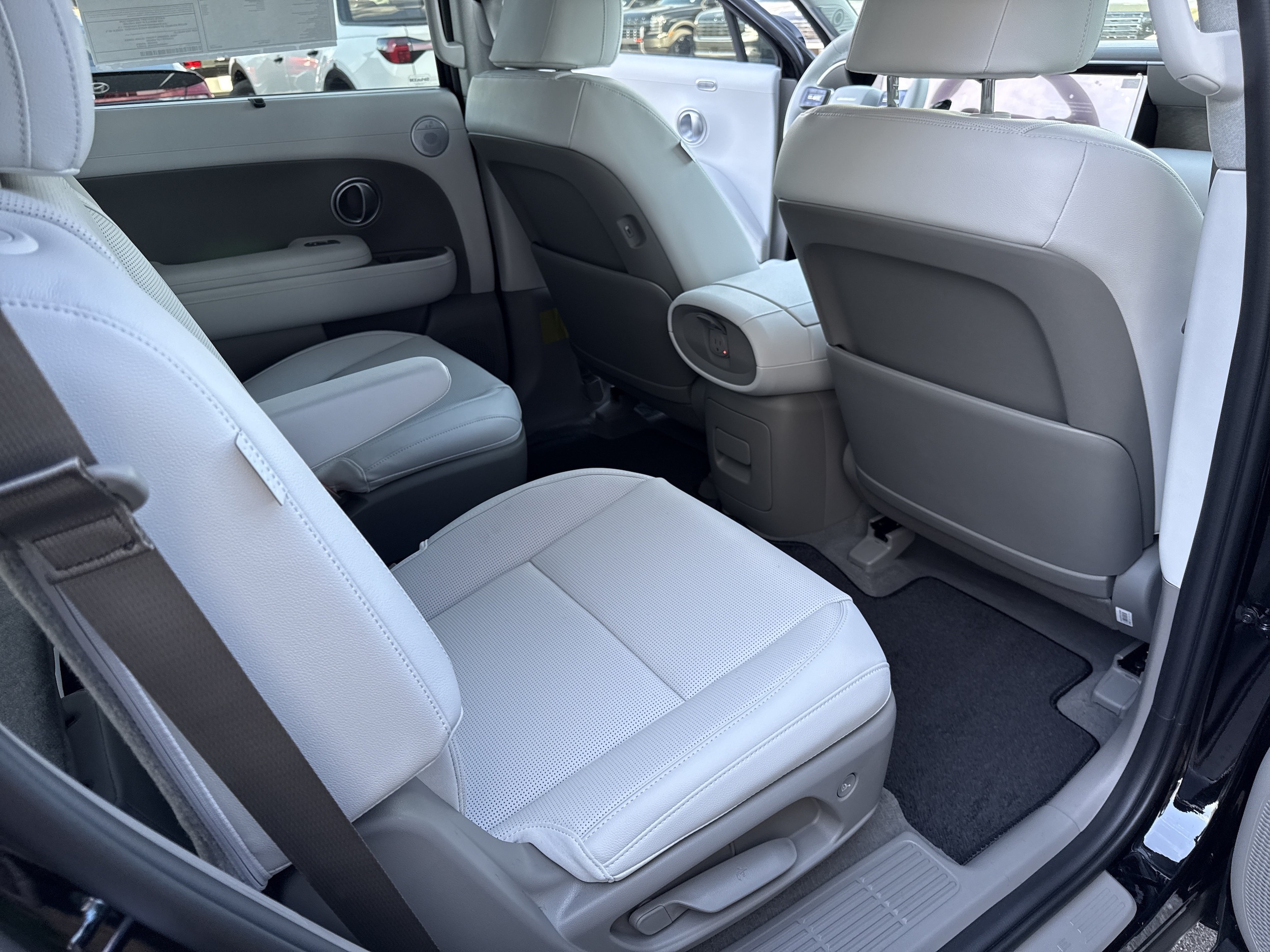 2026 Hyundai Palisade Limited - Photo 15