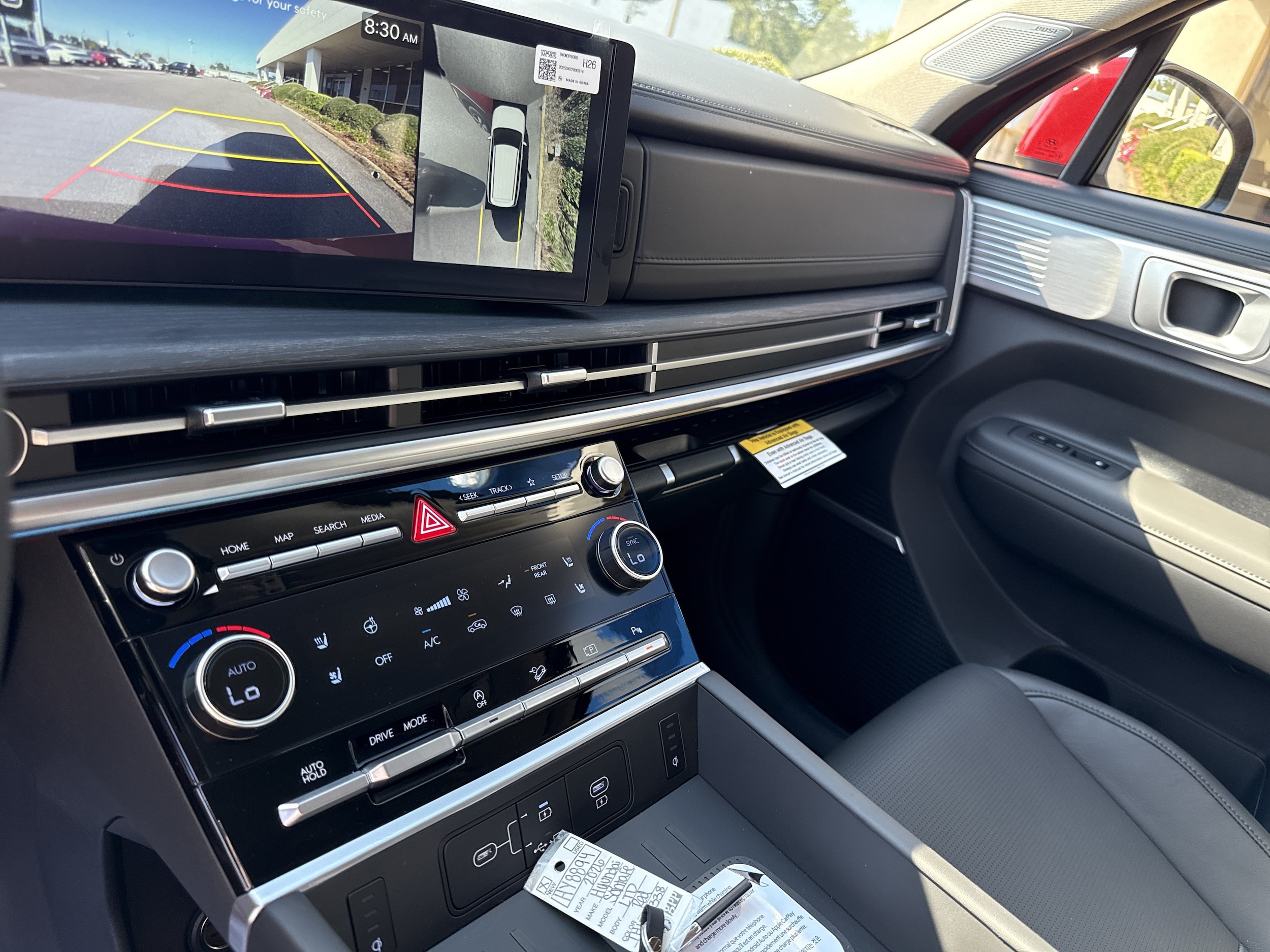 2026 Hyundai Santa Fe Limited - Photo 9