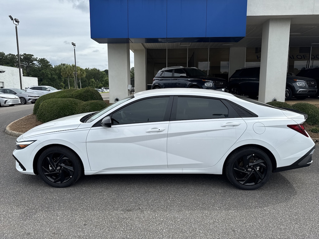 New 2026 Hyundai Elantra SEL Sport Sedan