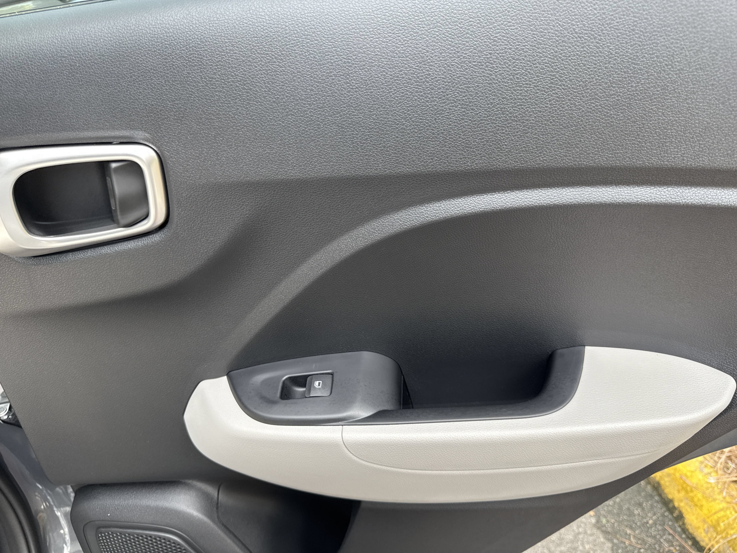 2025 Hyundai Venue SEL - Photo 16