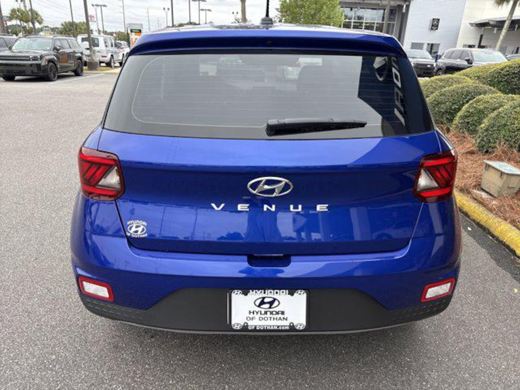 New 2026 Hyundai Venue SE SUV