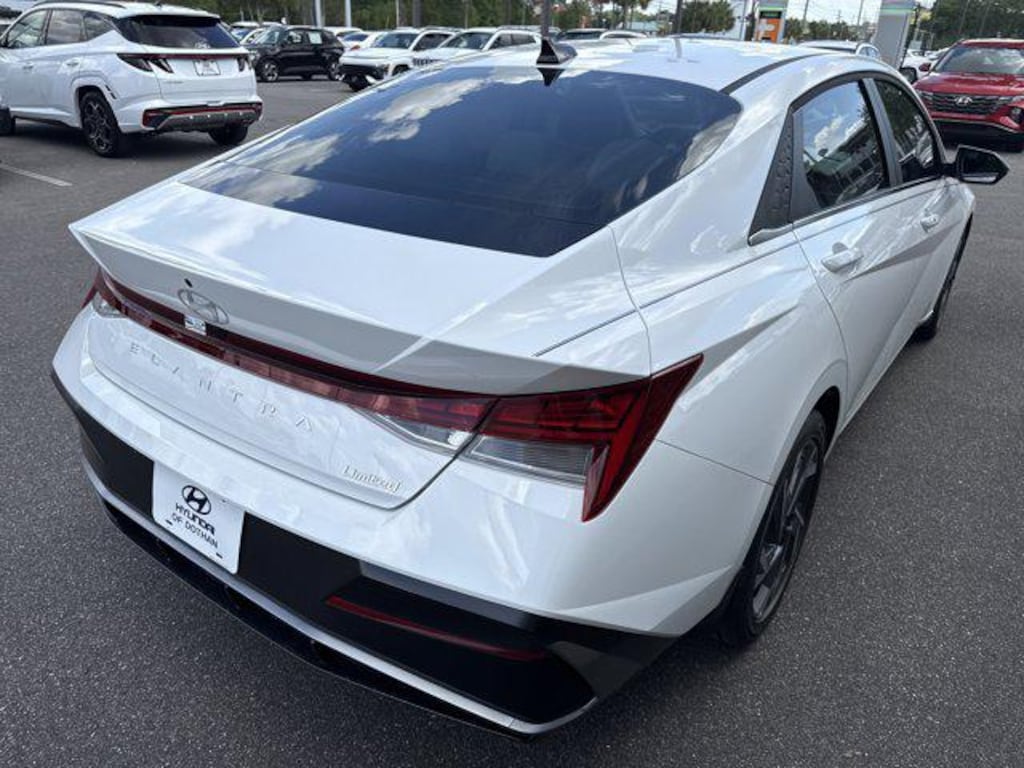 New 2026 Hyundai Elantra Limited Sedan
