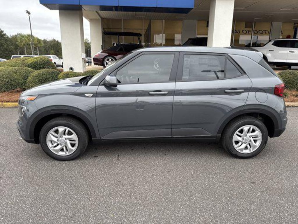 New 2026 Hyundai Venue SE SUV