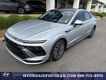 2025 Hyundai Sonata Hybrid Limited Sedan