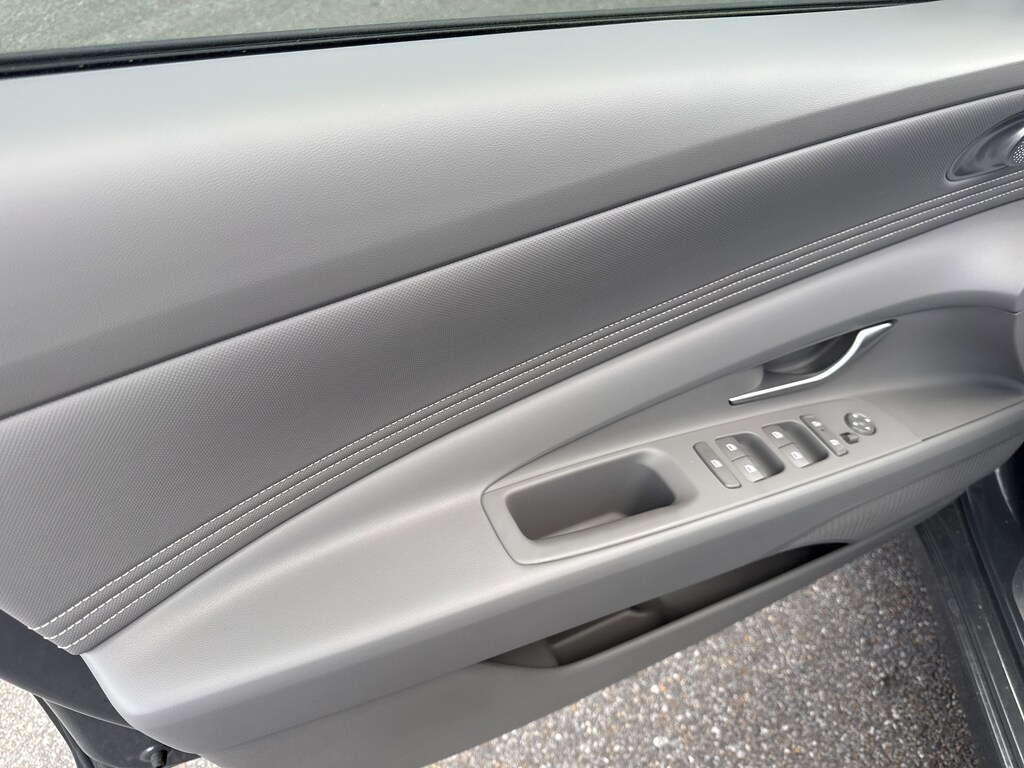 New 2026 Hyundai Elantra SEL Sport Premium Sedan