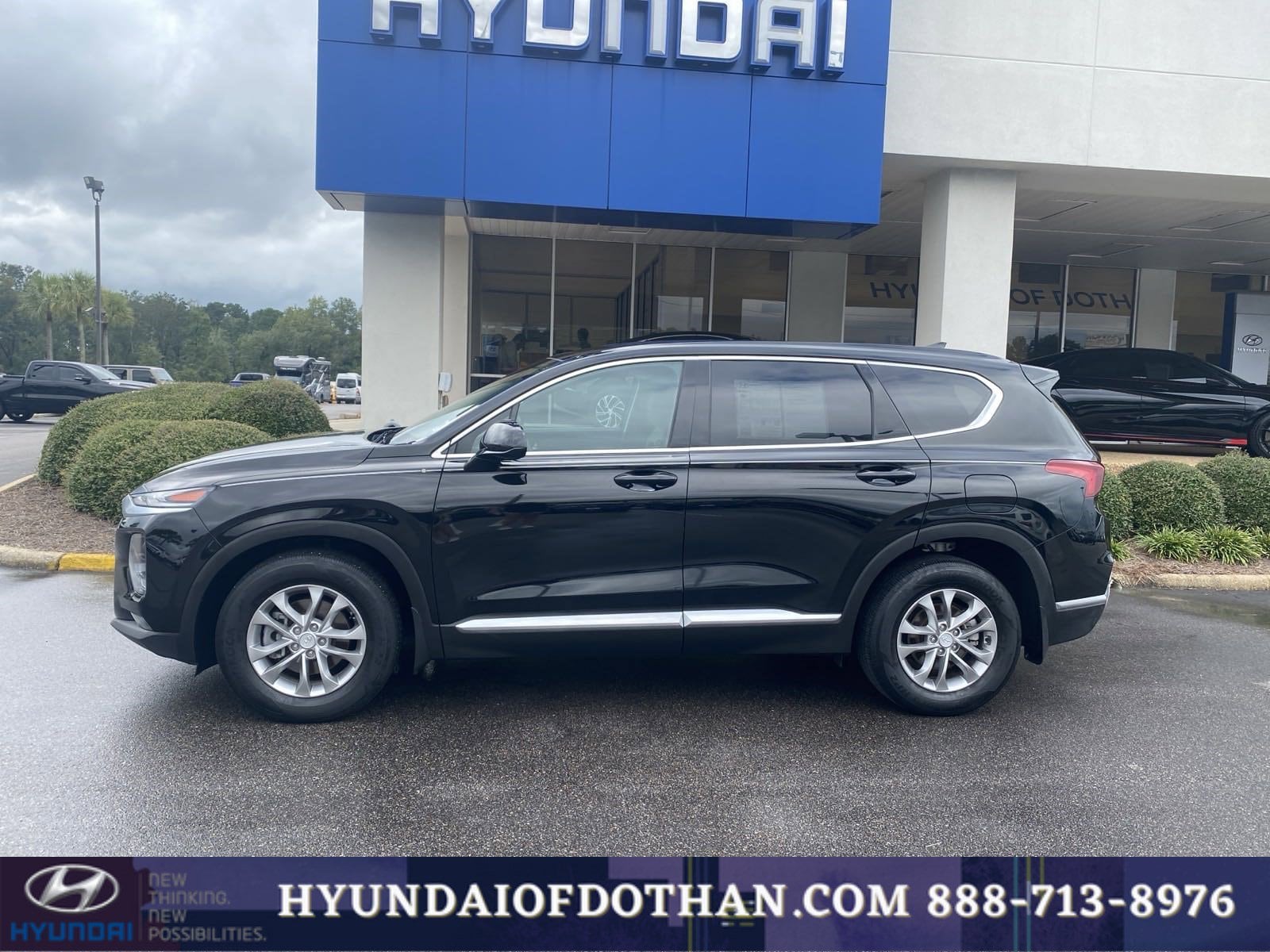 Used 2020 Hyundai Santa Fe SEL with VIN 5NMS33AD7LH165342 for sale in Dothan, AL